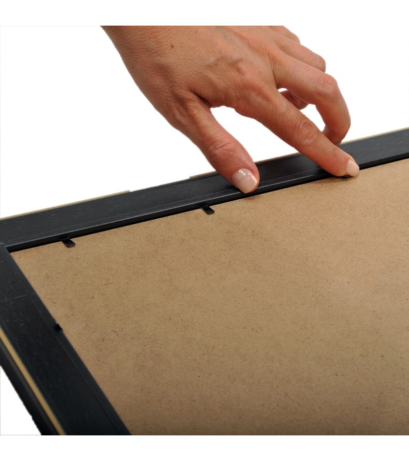 STANDART  BOŞ ÇERÇEVE - 30CM X40CM İÇÖLÇÜ -RENK KOYU KAHVE -ARKA YÜZEY MDF- ÖN YÜZEY  1MM ANTİREFLEKTİF