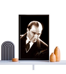 Atatürk Kanvas Baskı Siyah Çerçeveli Tablo