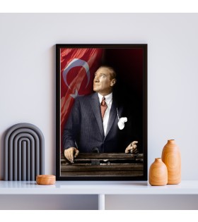 Atatürk Kanvas Baskı Siyah Çerçeveli Tablo